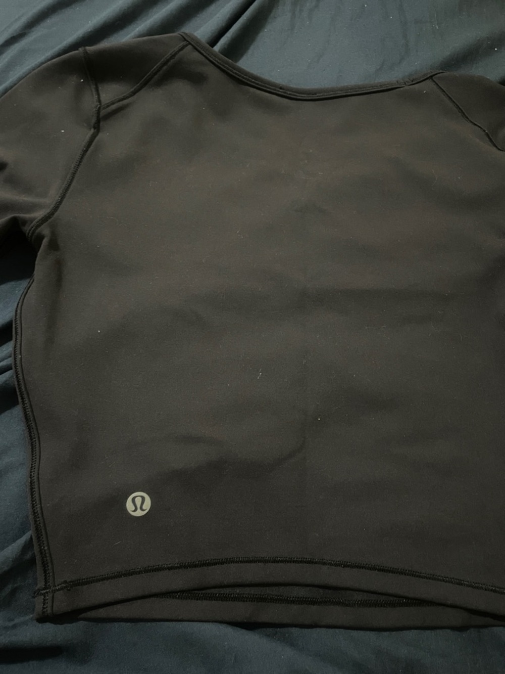 Lululemon Women's Black V-Neck Top - Picture 16 of 16